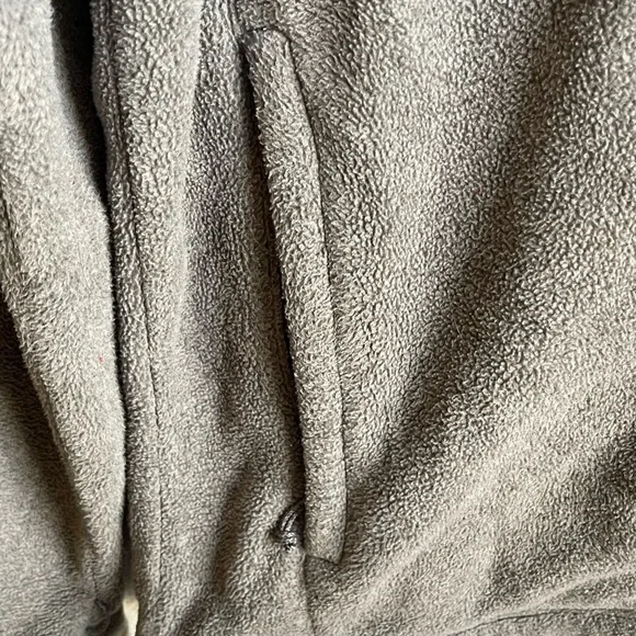 Specialty Embroidered Cabela’s Fleece Jacket - Picture 7 of 8